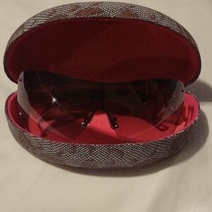Kenneth Cole Reaction Stylish Amber Brown and Rose Lenses Sunglasses with Case